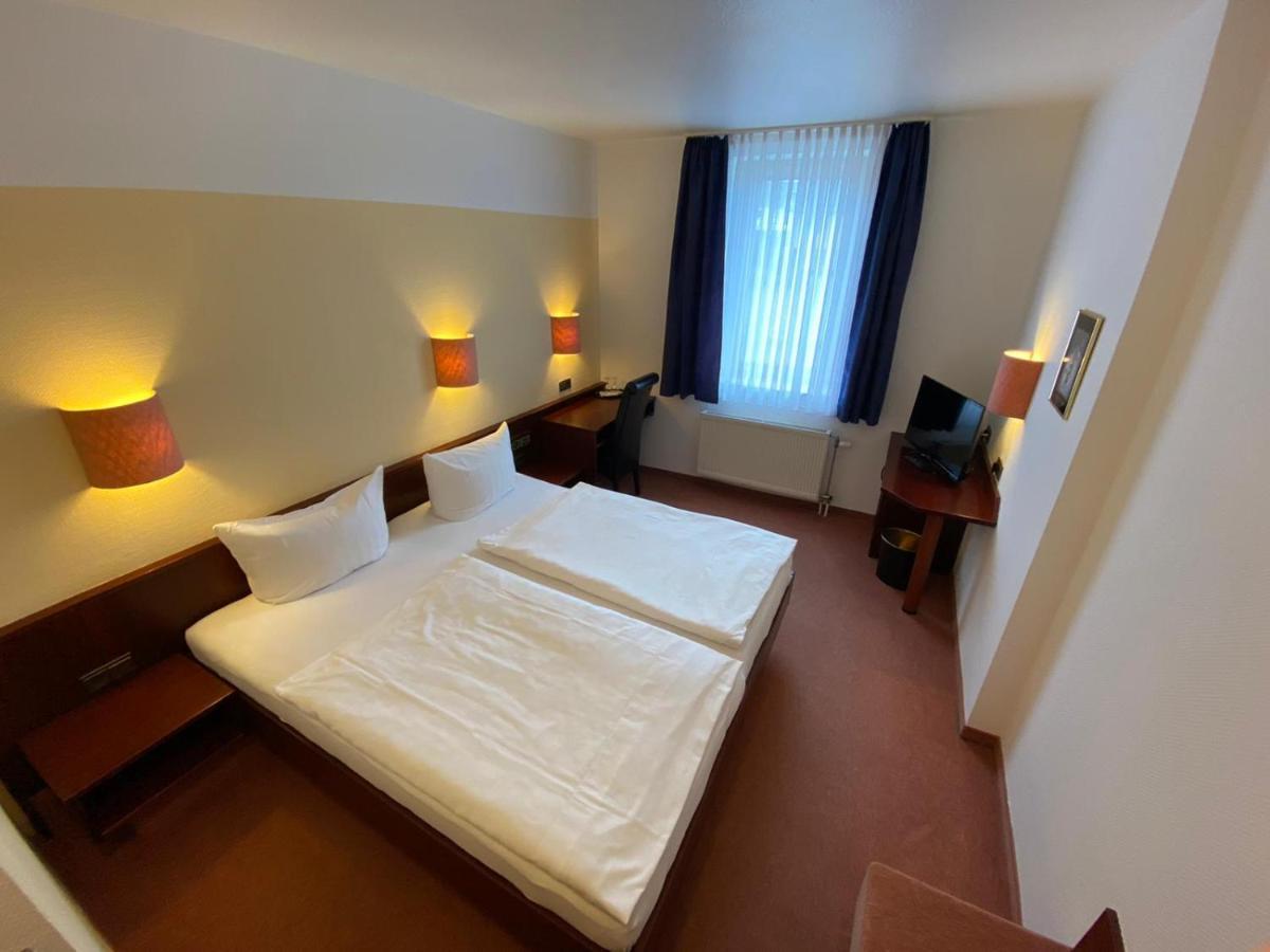 Hotel Goldener Loewe Zeulenroda-Triebes Eksteriør bilde