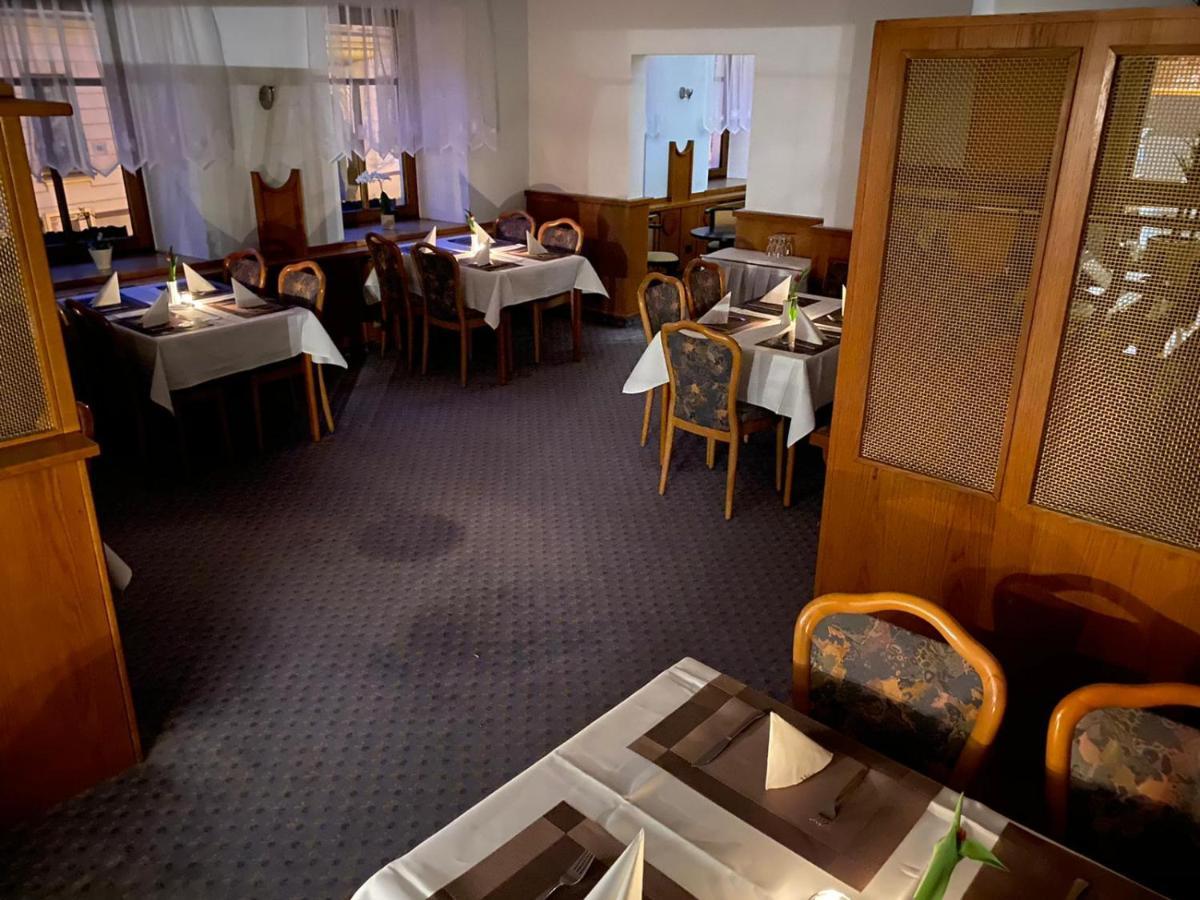 Hotel Goldener Loewe Zeulenroda-Triebes Eksteriør bilde